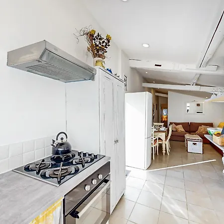 Vakantiehuis 2 Bedroom Stunning In