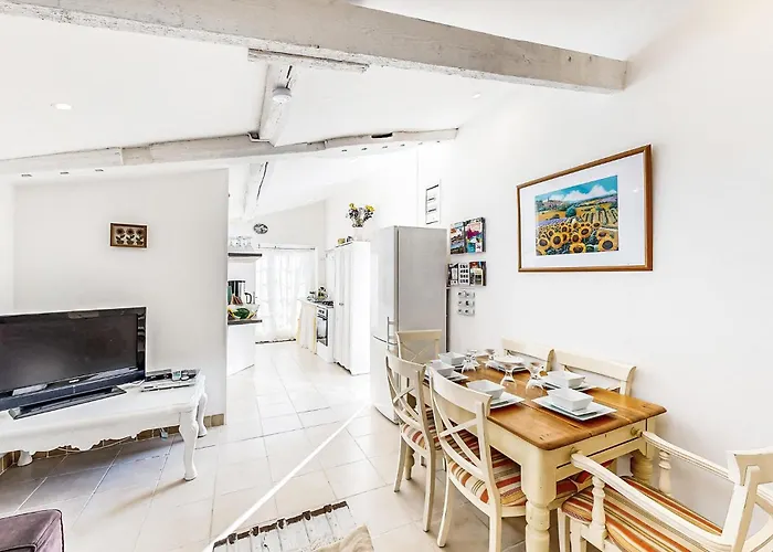 2 Bedroom Cozy In * Oradour-Fanais